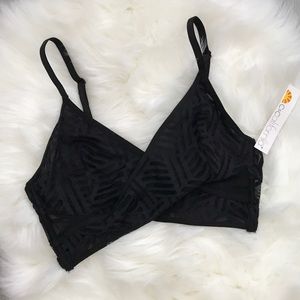 C&C California Lace Criss-Cross Day Bra